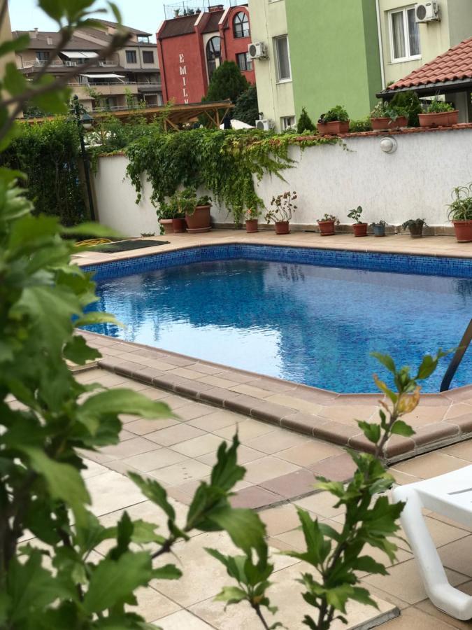 Hotel Riviera رافدا المظهر الخارجي الصورة