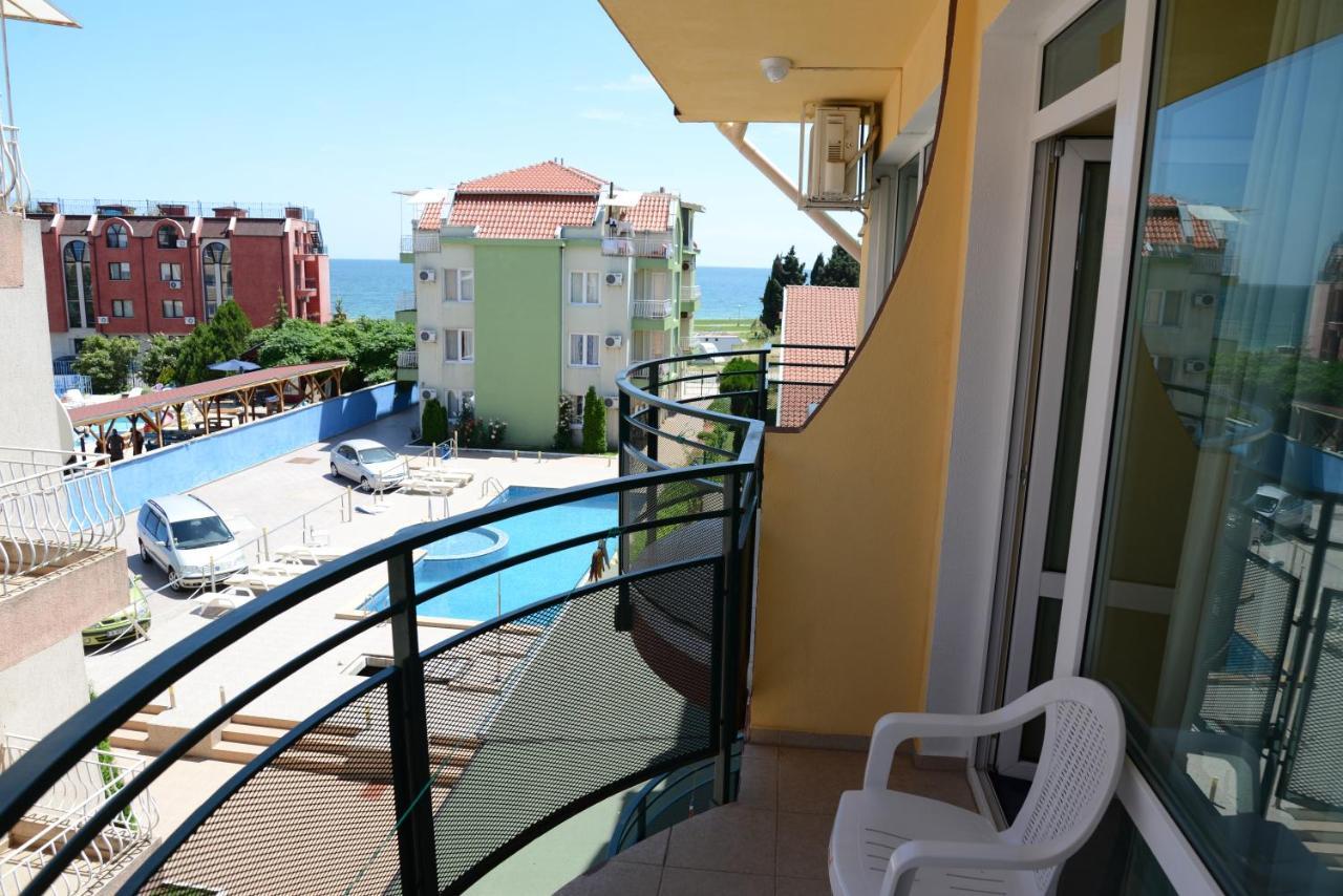 Hotel Riviera رافدا المظهر الخارجي الصورة