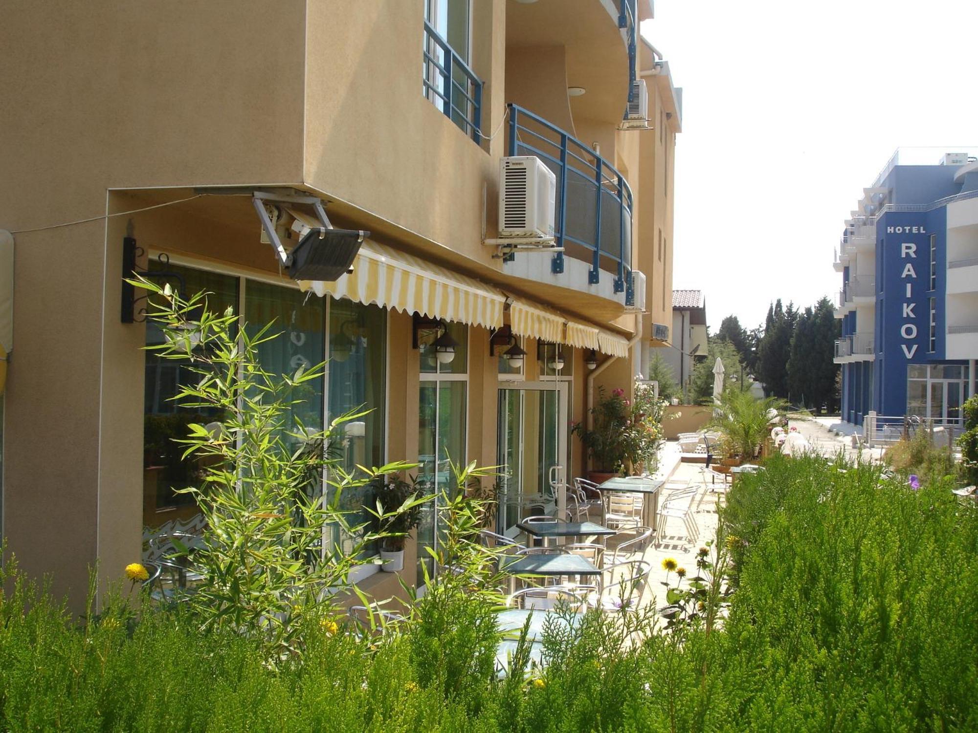 Hotel Riviera رافدا المظهر الخارجي الصورة